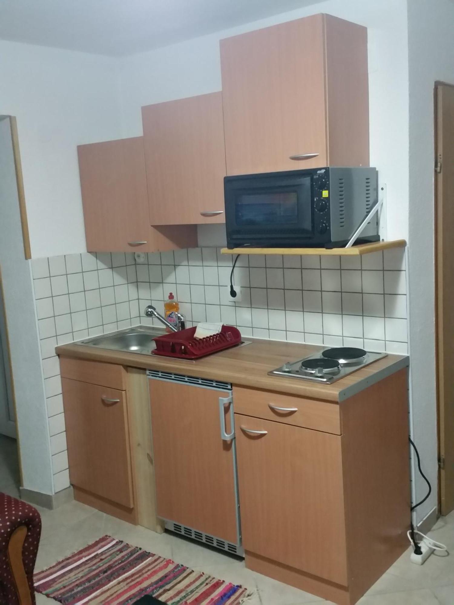 Apartmens Leona Apartment Karlobag Room photo